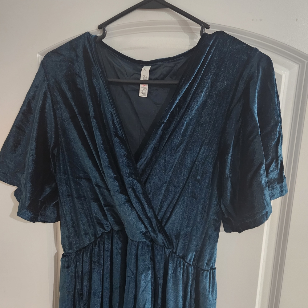Elegant Teal Velvet Dress